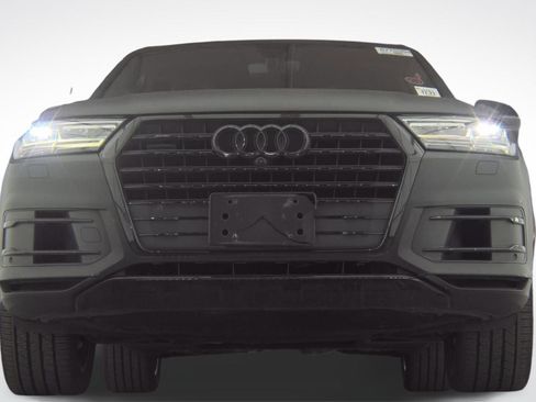Used 2019 Audi Q7 3.0T Premium Plus w/ Premium Plus Package image 17