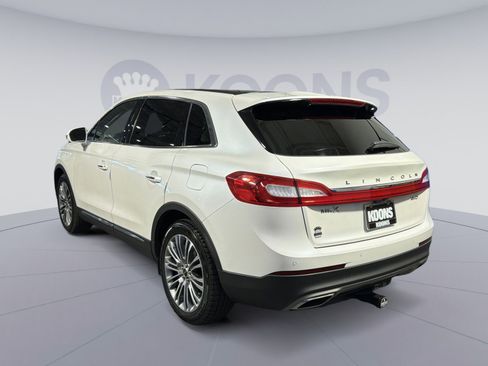 Used 2018 Lincoln MKX Reserve AWD/4WD image 4