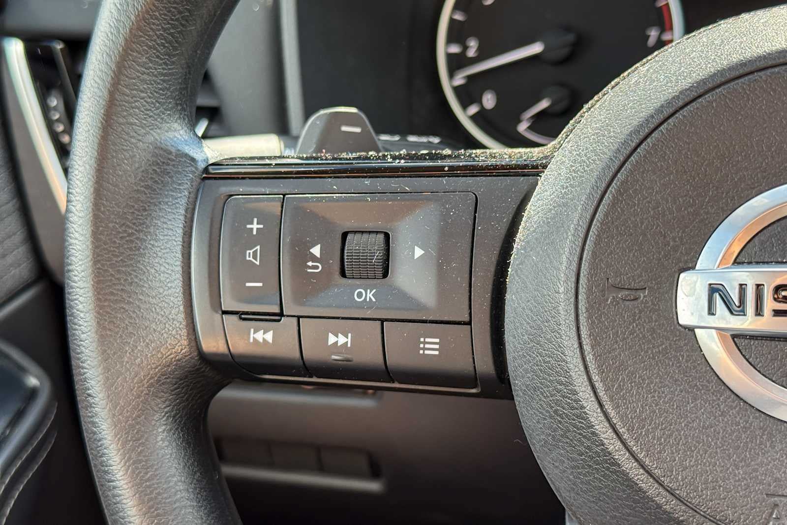 Certified 2021 Nissan Rogue SV AWD/4WD image 16