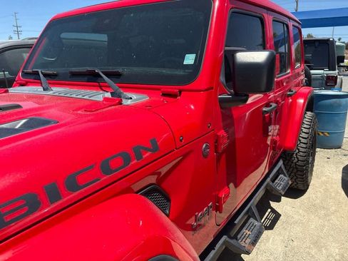 Used 2019 Jeep Wrangler Unlimited Rubicon AWD/4WD image 6