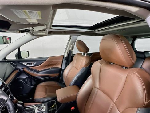 Used 2023 Subaru Forester Touring image 22