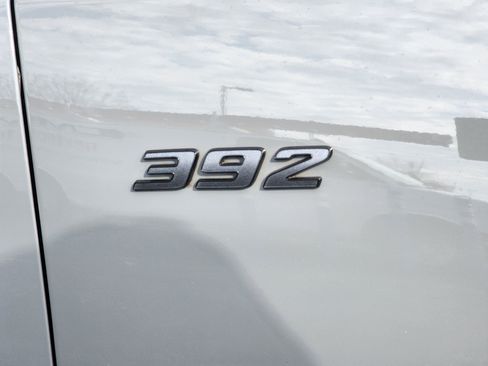 Used 2022 Dodge Durango SRT w/ Technology Group image 7