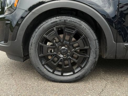 Used 2021 Kia Telluride SX w/ Nightfall Edition Package AWD/4WD image 5