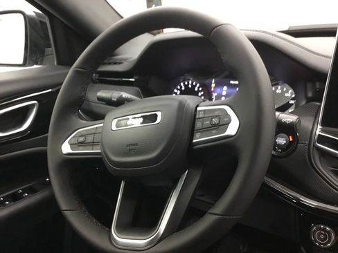 New 2026 Jeep Compass Latitude w/ Quick Order Package 29K image 40