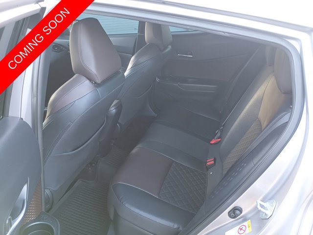 Used 2019 Toyota C-HR Limited FWD image 8