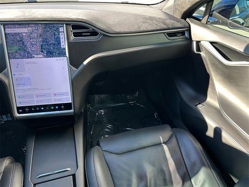 Used 2016 Tesla Model S 90D image 18