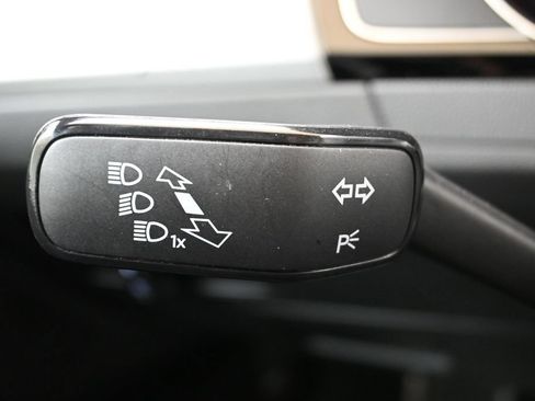 Used 2019 Volkswagen Arteon SE FWD image 29