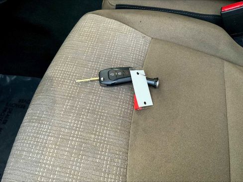 Used 2023 Ford F150 2WD SuperCrew image 13