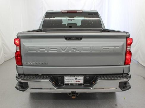 Used 2025 Chevrolet Silverado 1500 LT AWD/4WD image 10