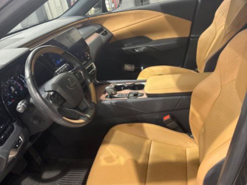 Used 2024 Lexus RX 350 Premium w/ Accessory Package (Z1) image 46