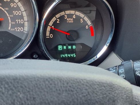 Used 2010 Dodge Caliber Mainstreet image 13