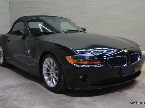 Used 2003 BMW Z4 2.5i image 1