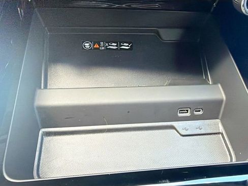 Used 2026 Chevrolet Tahoe Premier RWD image 33