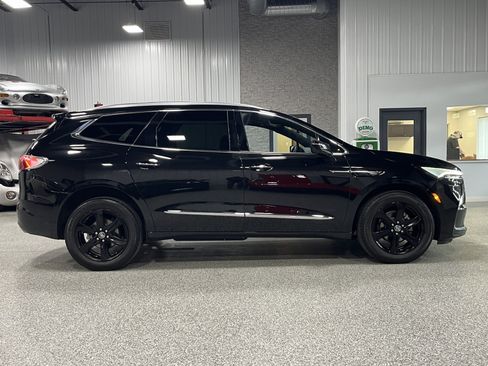 Certified 2023 Buick Enclave Essence w/ Experience Buick Package AWD/4WD image 6