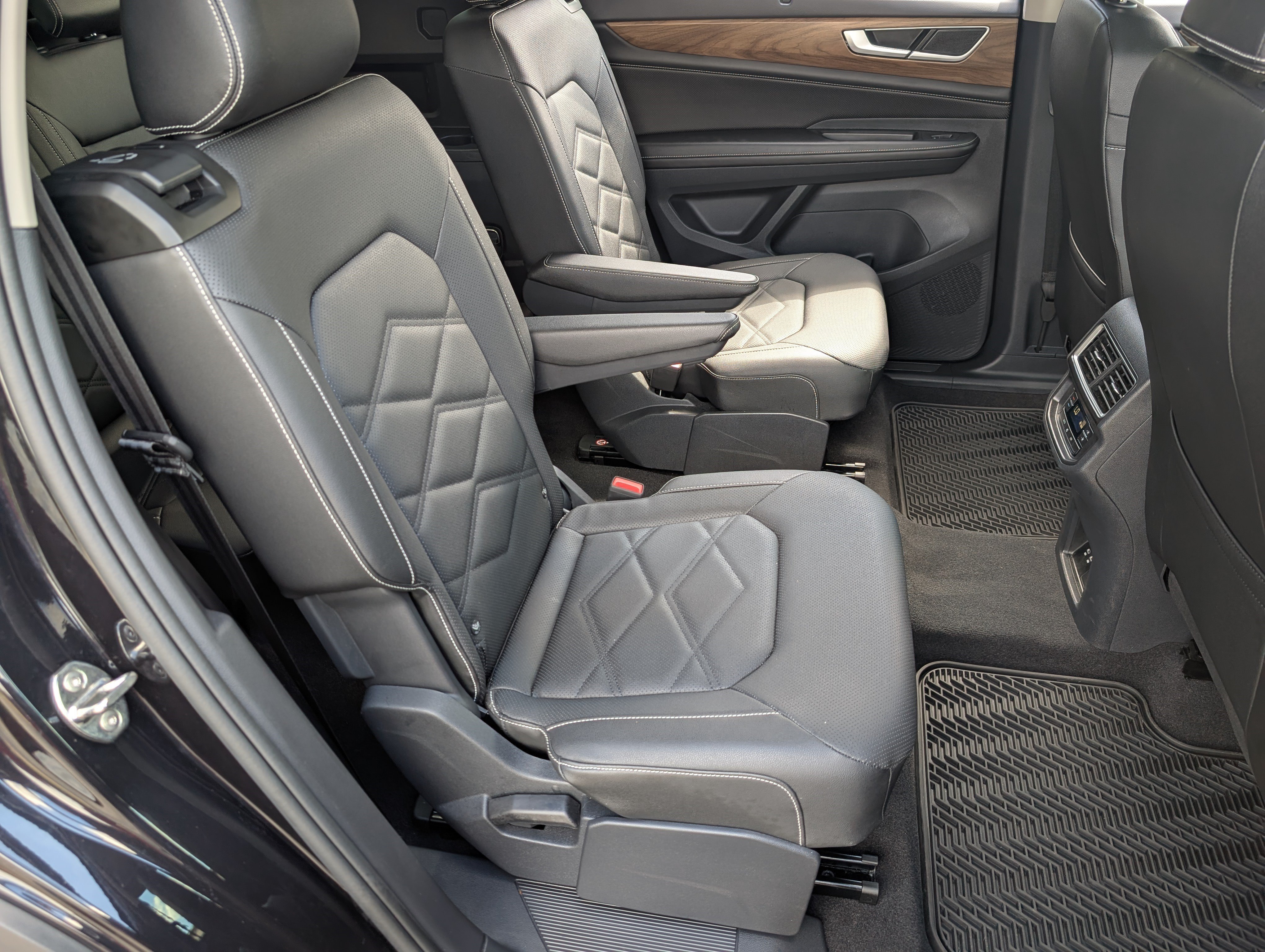 Used 2026 Volkswagen Atlas SE FWD image 20