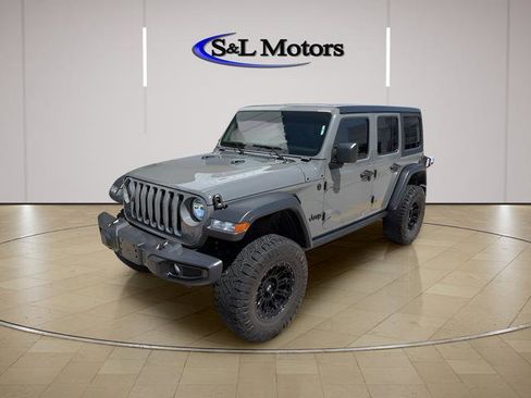 Used 2019 Jeep Wrangler Unlimited Sport S AWD/4WD image 4