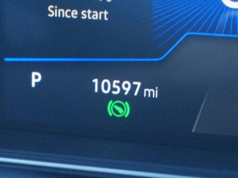 Used 2025 Volkswagen Jetta S image 27