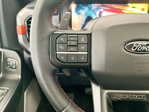 Used 2025 Ford F150 Raptor AWD/4WD image 11