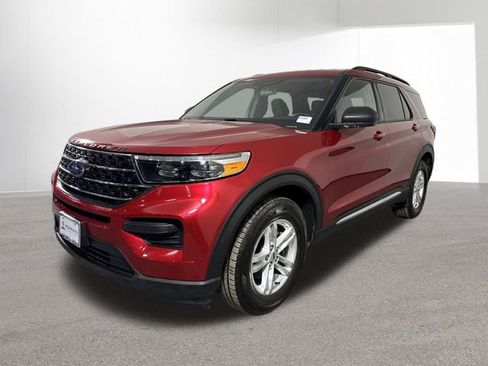 Used 2020 Ford Explorer XLT w/ Comfort Package image 25