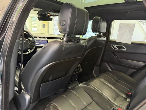 Used 2020 Land Rover Range Rover Velar R-Dynamic S AWD/4WD image 19