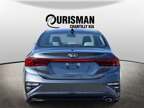 Used 2020 Kia Forte LXS image 3