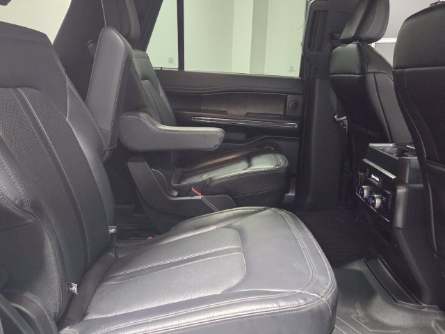 Used 2021 Ford Expedition Limited RWD image 17