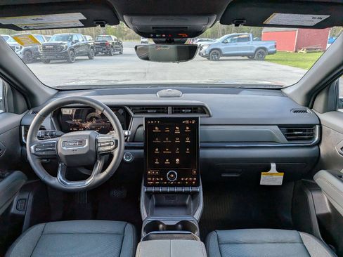 New 2026 GMC Terrain AT4 w/ Convenience Package III AWD/4WD image 92