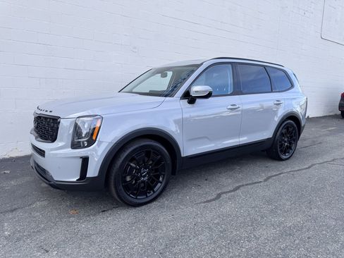 Used 2022 Kia Telluride SX image 1