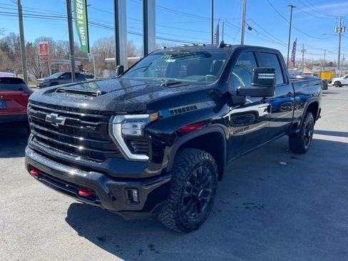 New 2026 Chevrolet Silverado 2500 LT w/ Trail Boss Package AWD/4WD image 17