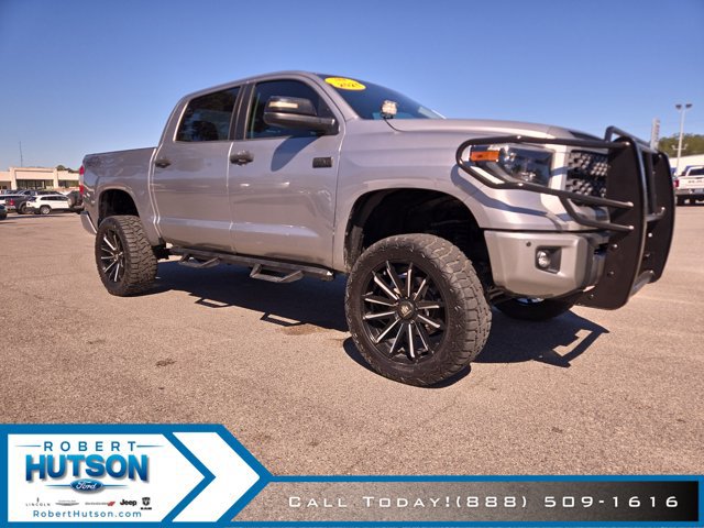 Used 2021 Toyota Tundra SR5 w/ TRD Off-Road Package AWD/4WD image 4