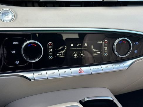 Used 2022 Genesis GV70 3.5T Sport w/ Sport Prestige Package image 23