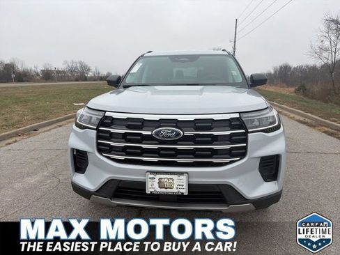 New 2026 Ford Explorer Active image 14