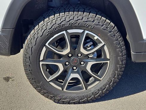 New 2026 Jeep Compass Trailhawk image 7