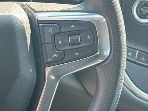 Used 2022 Chevrolet Blazer LT image 19