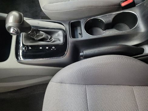 Used 2018 Kia Forte LX image 26