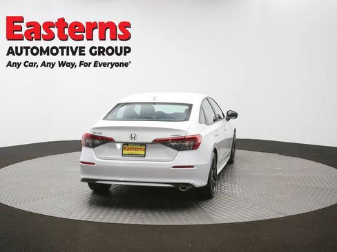 Used 2024 Honda Civic Sport image 37