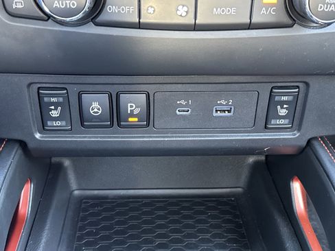 Used 2024 Nissan Frontier Pro-X w/ Pro Convenience Package image 28