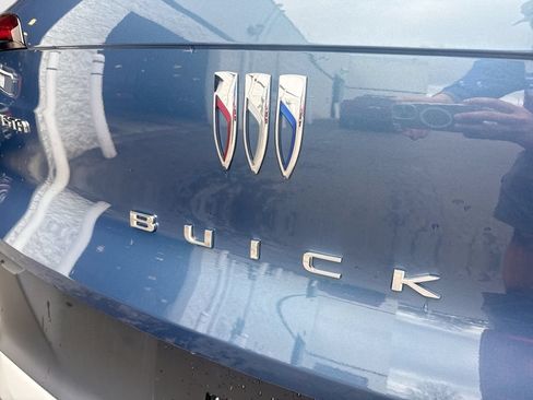 New 2026 Buick Envista Sport Touring FWD image 25