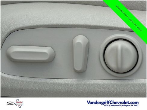 Used 2023 GMC Acadia Denali AWD/4WD image 22