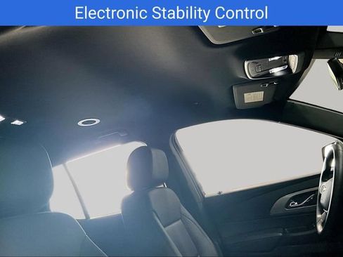 Certified 2023 Chevrolet Traverse LT w/ LT Premium Package AWD/4WD image 27