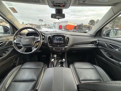 Used 2019 Chevrolet Traverse Premier w/ LPO, Blackout Package image 22