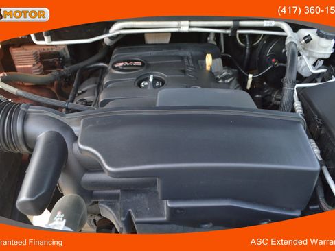 Used 2018 GMC Canyon SLE RWD image 28