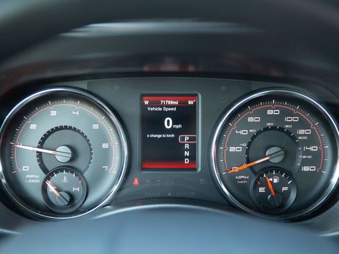 Used 2014 Dodge Charger R/T RWD image 11