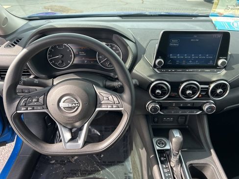 Used 2024 Nissan Sentra SV image 6