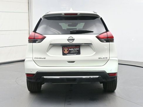 Used 2019 Nissan Rogue SL w/ Premium Package AWD/4WD image 23