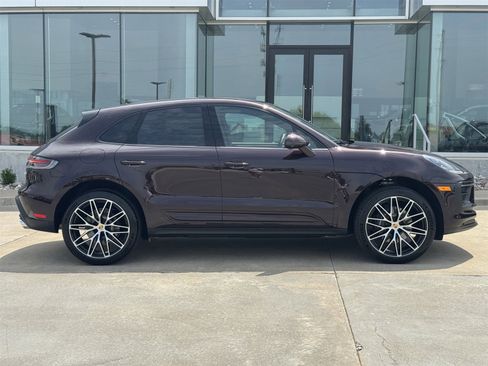 New 2025 Porsche Macan image 8