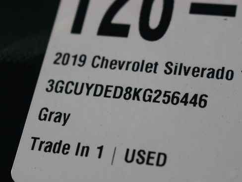 Used 2019 Chevrolet Silverado 1500 LT w/ All-Star Edition AWD/4WD image 42
