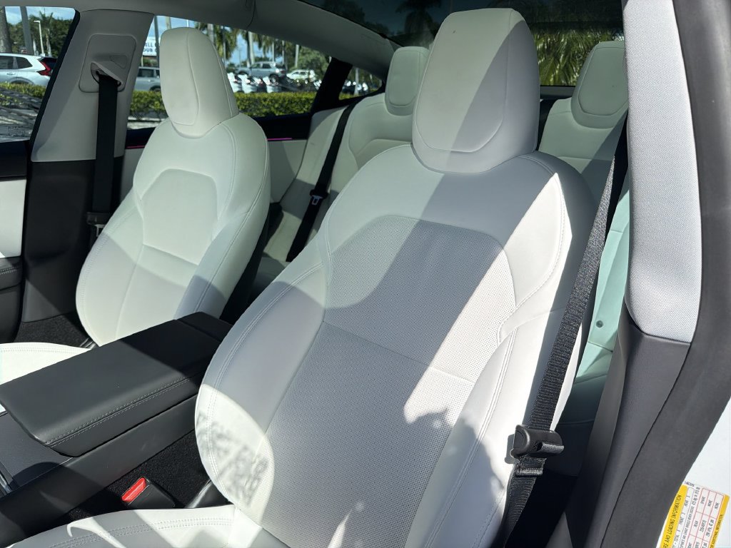 Used 2026 Tesla Model 3 RWD image 38