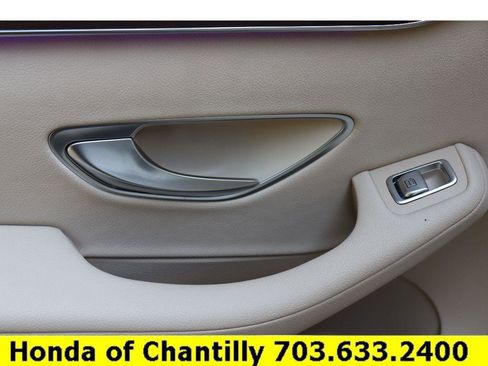 Used 2022 Mercedes-Benz GLC 300 4MATIC image 22