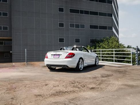 Used 2009 Mercedes-Benz SLK 55 AMG image 48